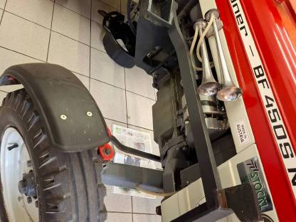 Bild 2:Hauer Frontladerkonsole Oberrahmen N Lindner