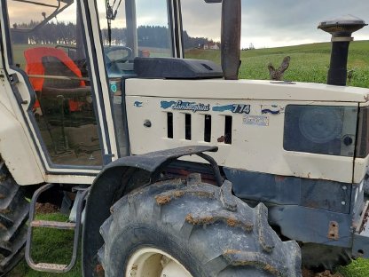 Verkaufe Lamborghini Traktor 774