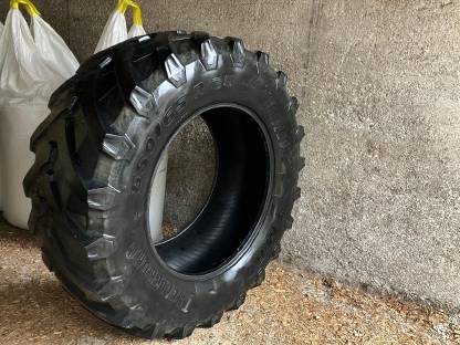 Trelleborg Reifen 650/65R 38