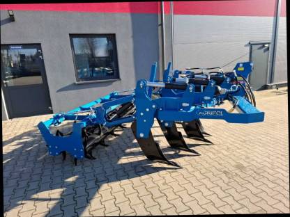 Bild 7:Tiefenlockerer 3 m