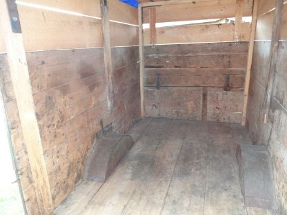 Bild 2:Viehanhänger mit Beleuchtung