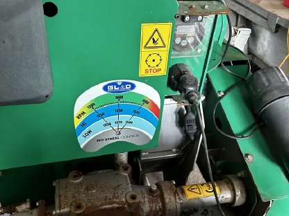 Bild 3:Häcksler Schredder Holzhäcksler HS225V