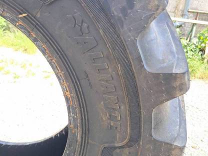 Bild 3:Reifen 420/70R24 Alliance