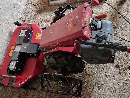 Bild 4:Köppl 512 Motormäher inkl. Mähbalken, Mulcher, Schneefräse