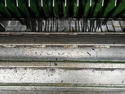 Bild 8:Krone Comprima 150 XC beim Händler