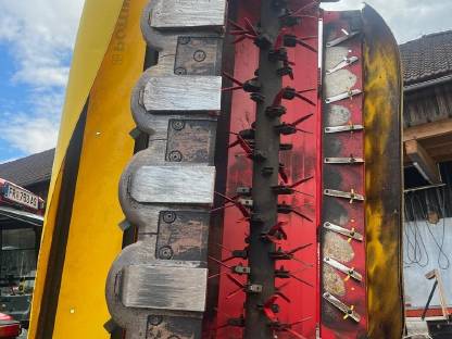 Bild 8:Pöttinger Novacat 8600 ED