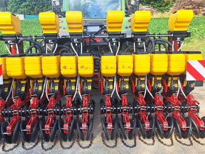 Bild 2:Matermacc MS 8230 12-reihig