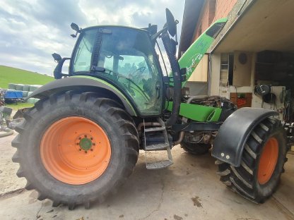 Bild 2:Agrotron 120 MK2