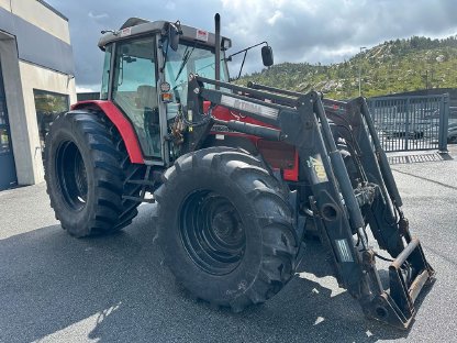 Massey Ferguson 4270 Turbo