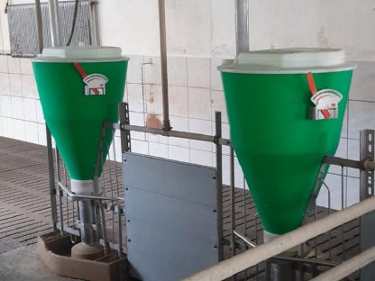 Bild 9:Verkaufe Schweinestalleinrichtung