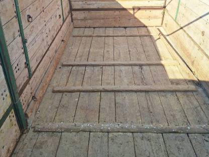 Bild 3:Viehanhänger