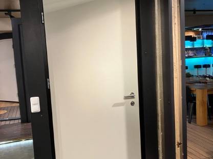 Bild 4:Oldtimer Garagentür (schwere Haustür) 9 cm Stärke