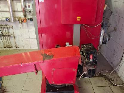 Bild 5:Sommerauer und Lindner Hackschnitzelheizung