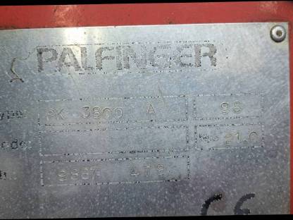 Bild 5:Pühringer Kipper mit Palfinger Kran