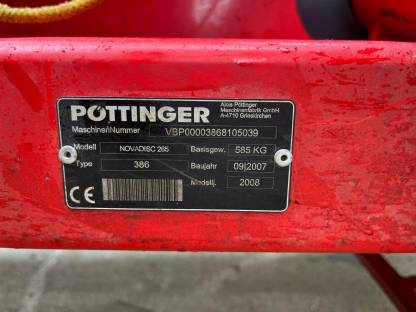 Bild 5:Pöttinger Novadisc 265 Heckmähwerk