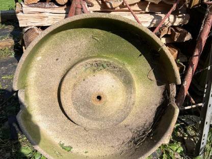 Bild 4:Futterautomaten