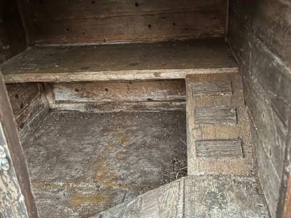 Bild 2:Verschiedene Kleintierställe