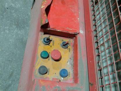 Bild 3:Fahrbare Hebebühne Simon Skyhawk 120E