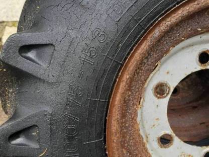 Bild 2:Hoftrakreifen