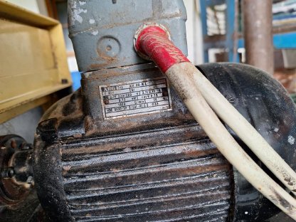 Bild 3:Schleifmaschine für Holz TSE 300