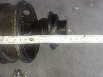 Bild 4:Weitwinkelzapfwelle Original zu Pöttinger Doppelschwader