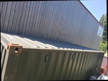 Neuwertiger Container