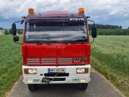 Steyr 15 S 23, 4x4 TLF 4.000 LKW über 3,5 t