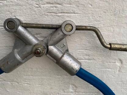 Bild 2:Amerikanische Hüftfessel