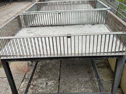 Bild 3:Verkaufswagen Gitterbox Hasenstall Hochbeet Hamsterstall