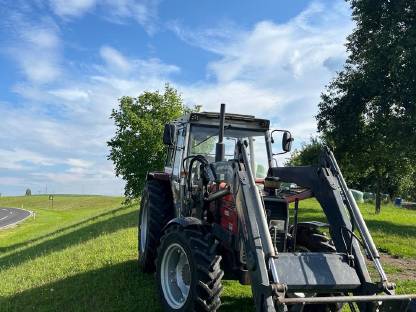 Bild 2:Massey Ferguson 362