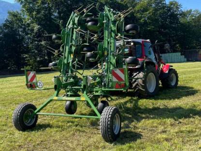 Bild 3:Krone Kreiselheuer KWT 10.02/10