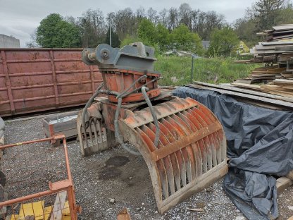 Bild 2:Bagger Sortiergreifer MBI 4.5