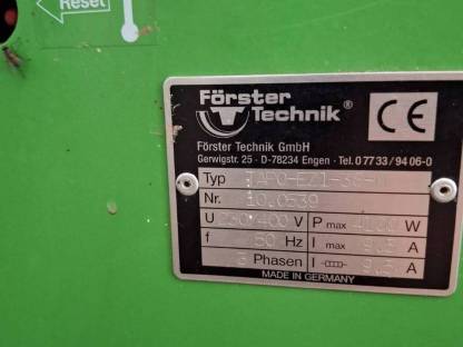 Bild 3:Förster Lämmertränkeautomat