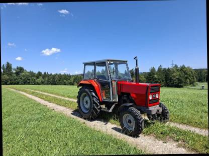Massey Ferguson 253