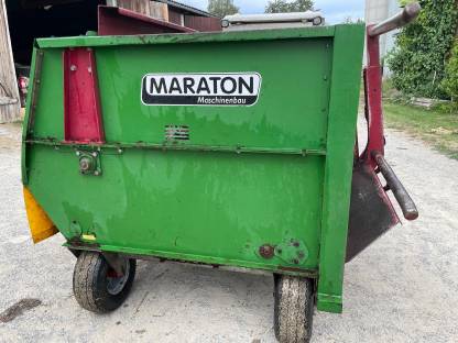 Bild 4:Maraton Rundballenauflöser