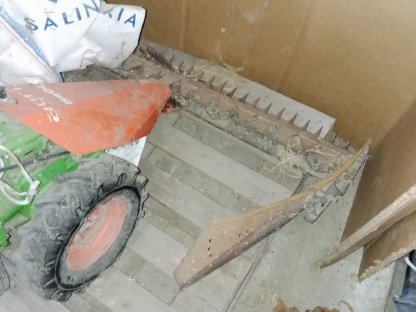 Bild 2:Motor Mäher Agria