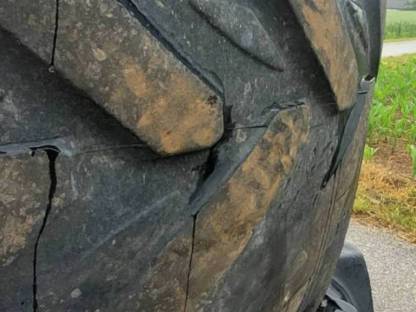 Bild 6:Michelin Xeo Bib 650/60 R38, 520/60 R28