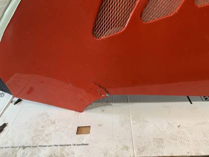 Bild 2:Motorhaube Steyr CVT 6160