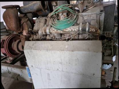 Bild 2:Deutz V8