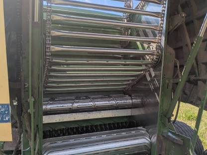 Bild 4:Krone Fortima V 1800 MC Rundballenpresse Tandem