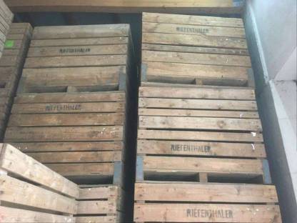 Bild 3:Kartoffelkisten 140x110x120, hallengelagert, Holzkisten