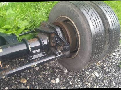 Bild 4:Tiefladerachse Anhängerachse Lenkachse