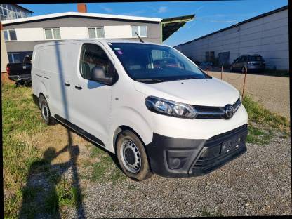 Bild 2:Toyota Hiace Kastenwagen 2.0 Diesel, Bj. 2017, EURO 6