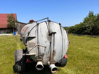 Bild 5:Vakuumat Güllefass Jauchefass