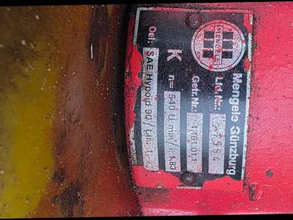 Bild 2:GETRIEBE MENGELE LADEWAGEN Winkelgetriebe Zapfwelle Getriebe