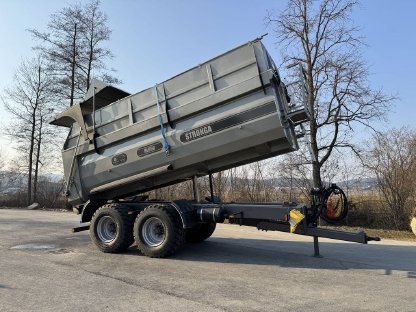 Bild 5:STRONGA BL660 Tandem-Muldenkipper