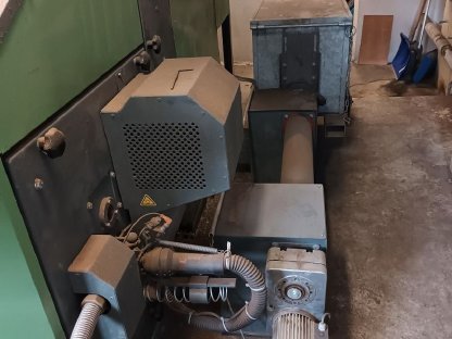 Bild 3:Hackschnitzelheizung HDG 150 kW inkl. Bunkeraustragung