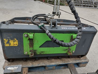 Bild 2:Heu, Silo, Allroundgreifer Avant Hoflader