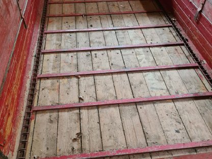 Bild 2:Miststreuer JF AV 30