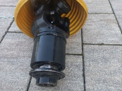 Bild 5:Neue Gelenkwelle mit Freilauf 8 PS